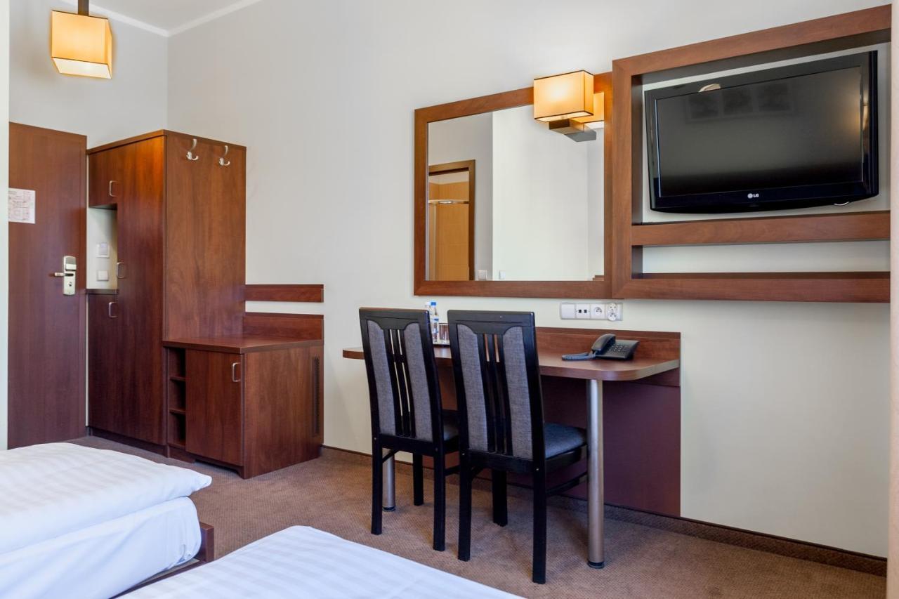 Hotel Mikulski Hlivice Exteriér fotografie