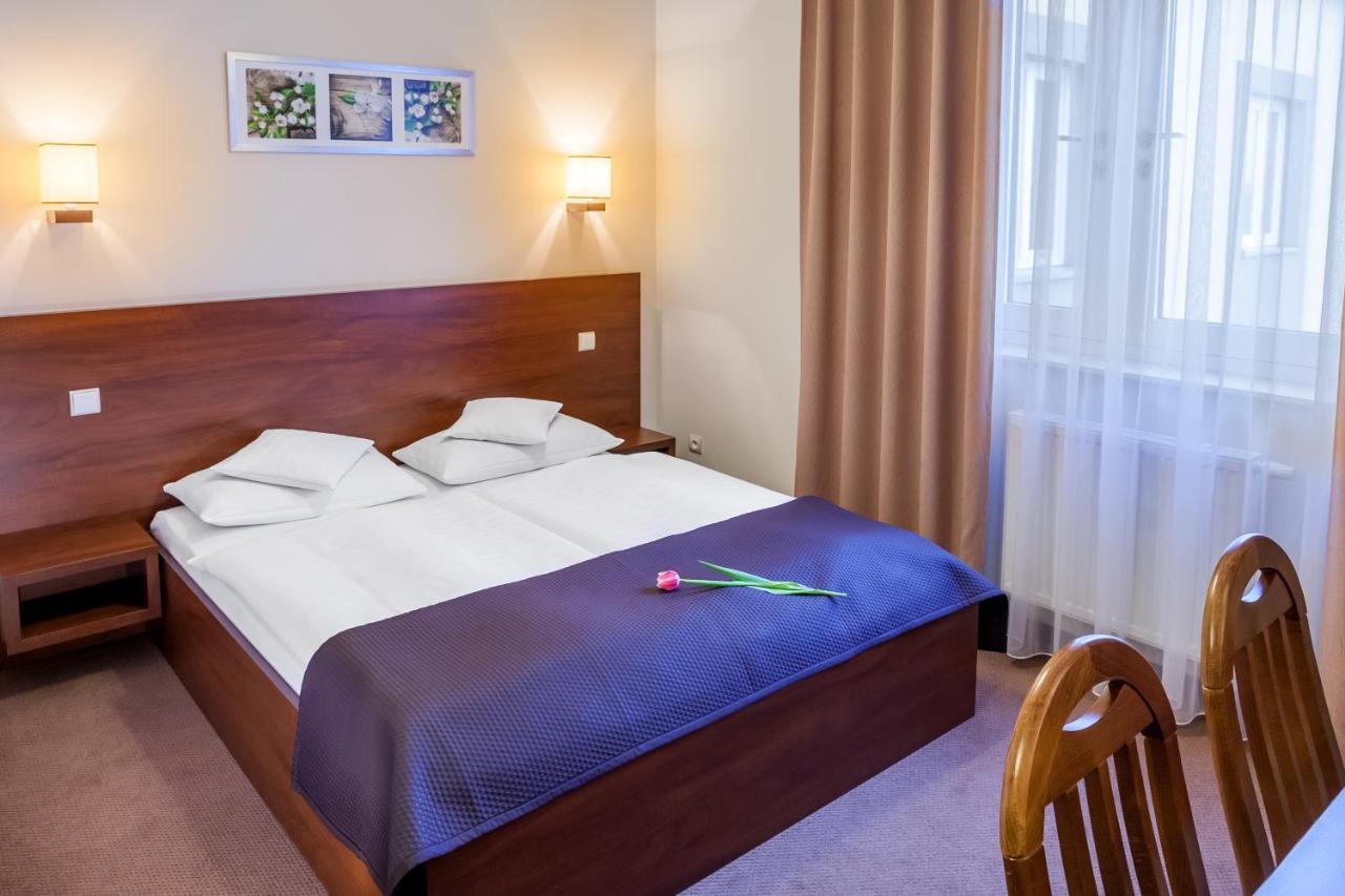 Hotel Mikulski Hlivice Exteriér fotografie
