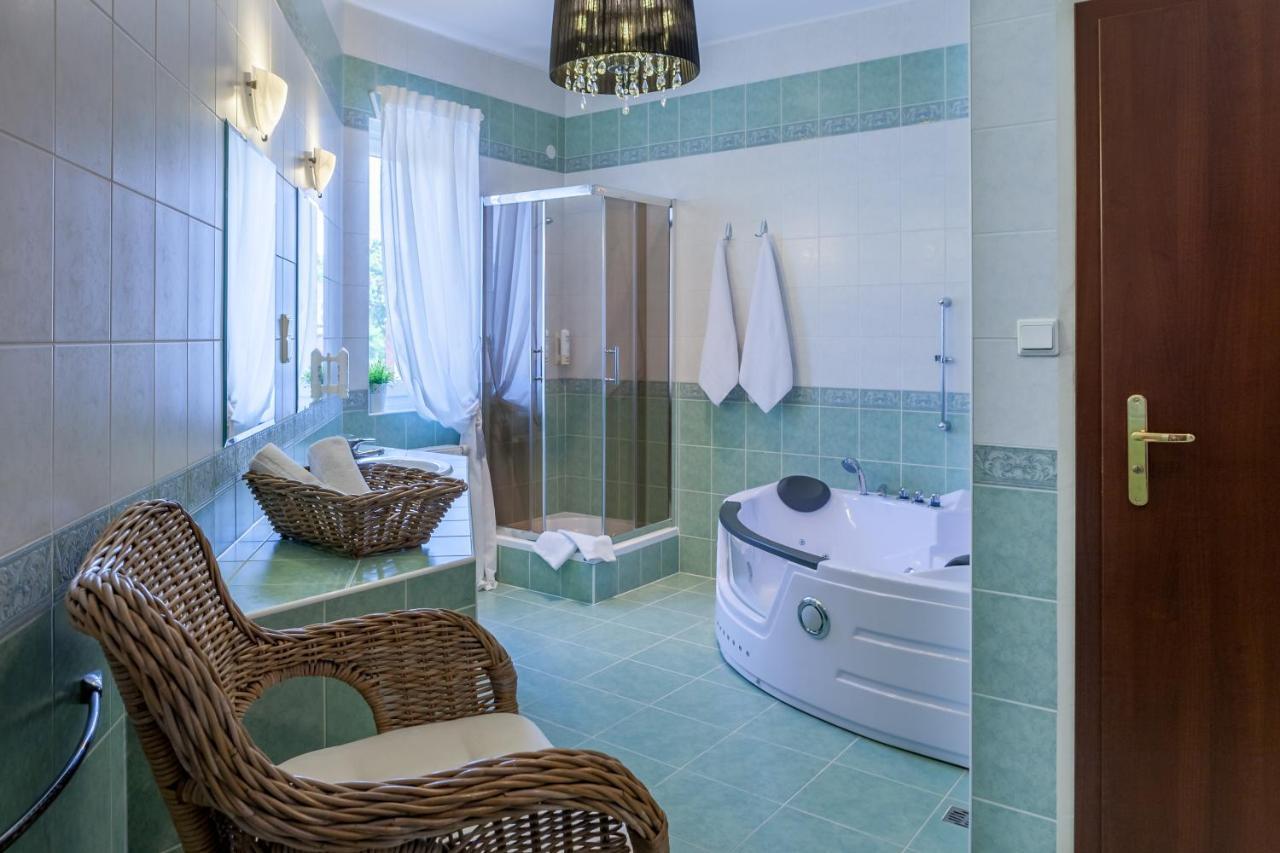 Hotel Mikulski Hlivice Exteriér fotografie
