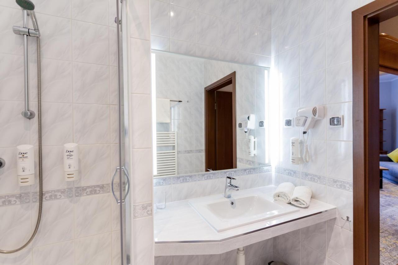 Hotel Mikulski Hlivice Exteriér fotografie